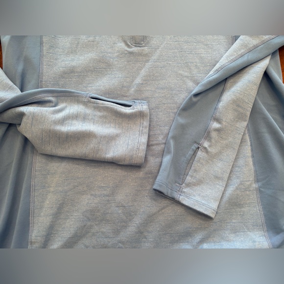 Reebok Women's Light Blue Quarter-Zip Sweatshirt - Large - Picture 5 of 7